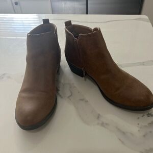 6.5 Brown Booties